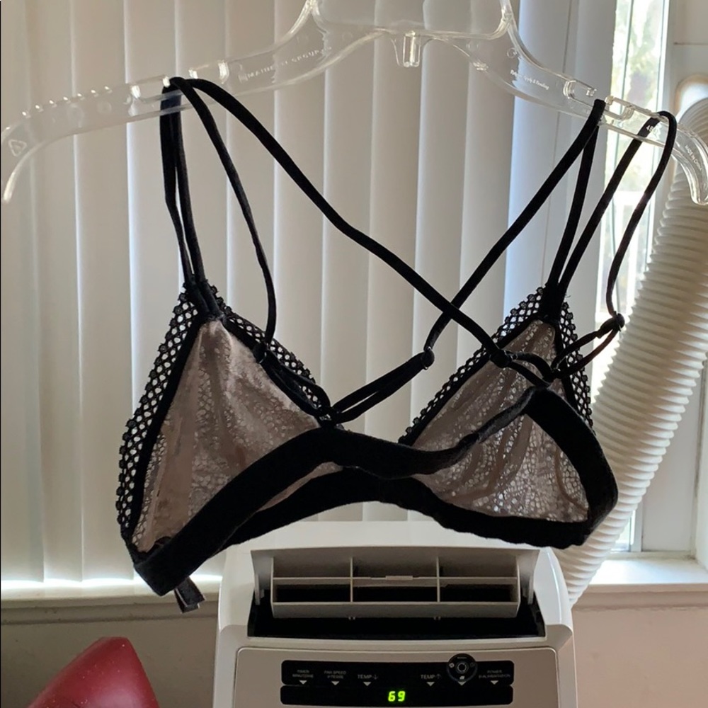 Bra - Picture 4 of 4